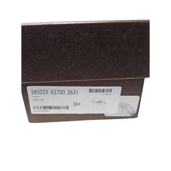 Gucci 36 Miroir Gold Metallic Leather Flip Flop Sandal Thong Logo Dustbag Box - Picture 2 of 12